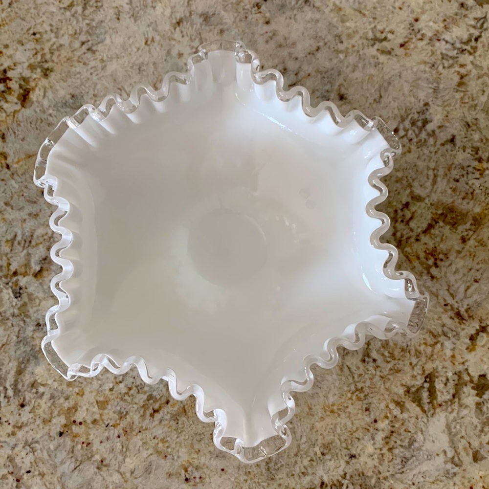 Pretty white ashtray